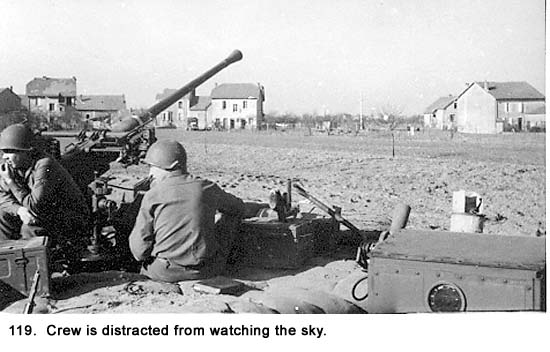 40mm gun crew in Hanau Germany